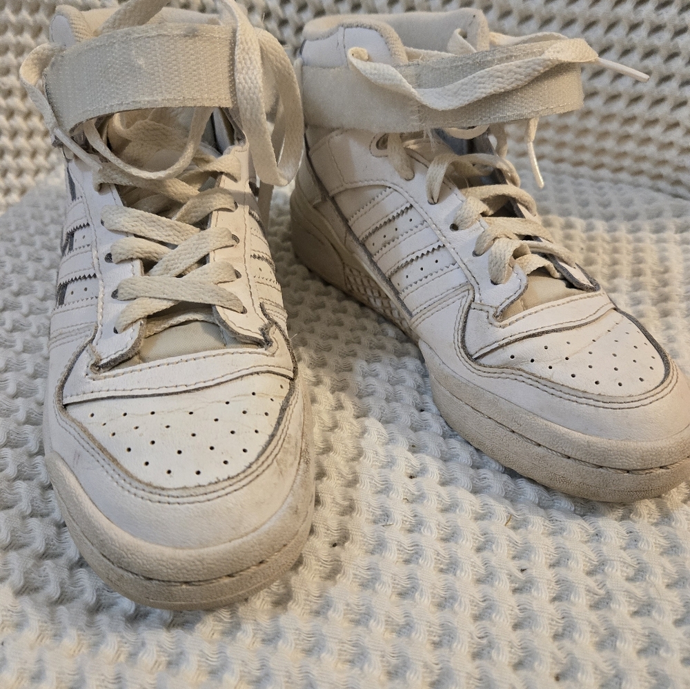 Adidas hightops - Picture 4 of 5